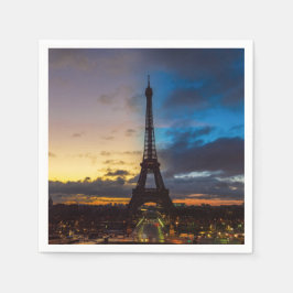 Von Trocadero aus können Sie den Eiffelturm von Ta Serviette