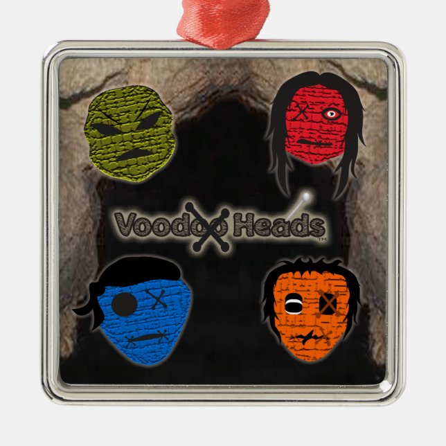 Voodoo Heads ~ Höhle Silbernes Ornament (Vorne)