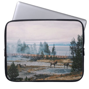 VOR DER SONNE IM YELLOWSTONE NATIONALPARK LAPTOPSCHUTZHÜLLE