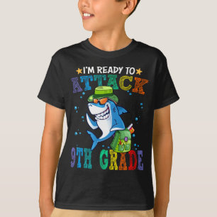 Vorbereitung auf den Angriff auf die 9. Klasse Hai T-Shirt