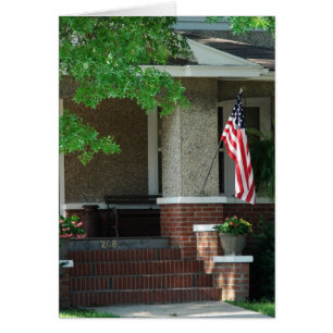 Vorderseite mit amerikanischer Flagge