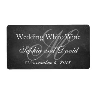 Vorgeschlagene Tafel mit dem Hochzeitsweinlabel