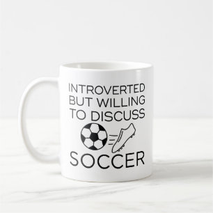 Vorgestellt, aber willens, Fußball zu diskutieren Kaffeetasse