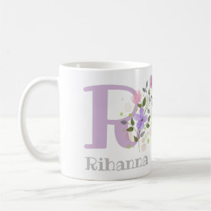 Vorname mit Blume. Blumendesign Kaffeetasse