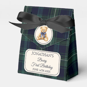 Vornehmer Teddy Bär mit blauem Schleifengeschenk z Geschenkschachtel