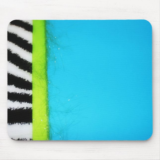 Vornehmer Zebra auf blauem Mousepad (Vorne)