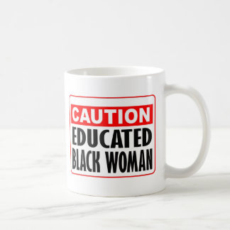 Vorsicht erzogen schwarze Frau Kaffeetasse