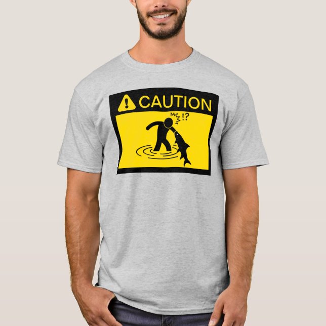 Vorsicht: Fische angreifen T-Shirt (Vorderseite)