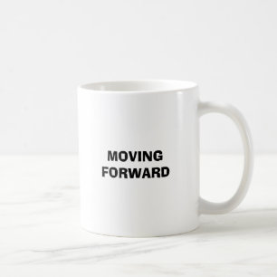 VORWÄRTS SICH BEWEGEN KAFFEETASSE