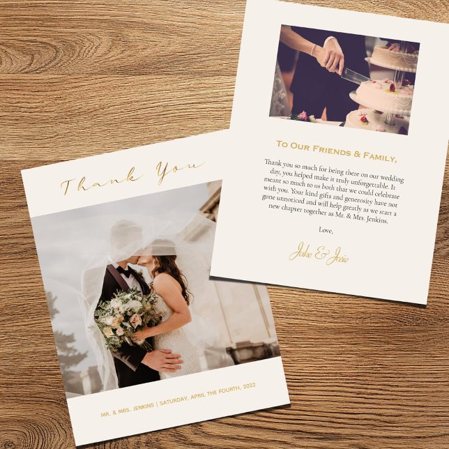 Votre photo mariage, carte de remerciements modern (Wedding thank you card with a photo on the front and back and text in gold)