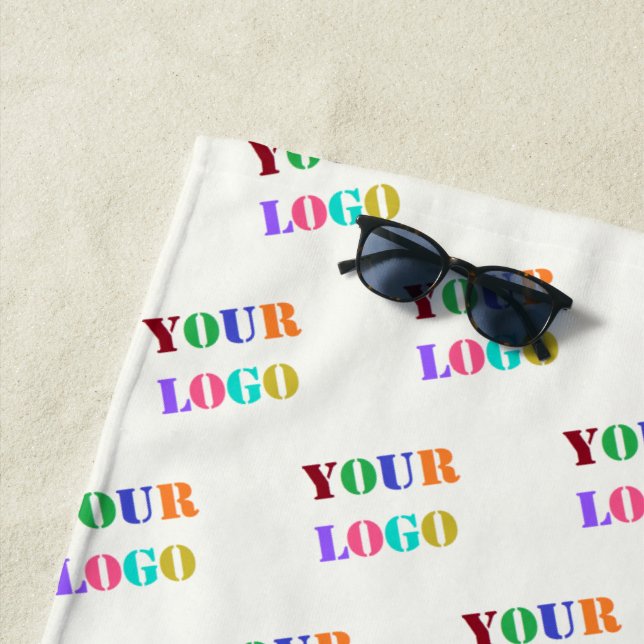 Votre serviette de plage avec logo d'entreprise pe (En situation)