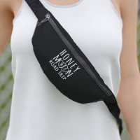 Voyage sur route en lune de miel noire et blanche