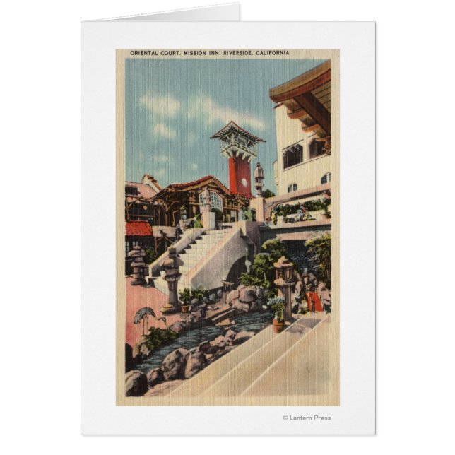 Vue de la Mission Inn & Oriental Court (Devant)