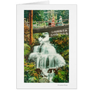 Vue de Lower FallsShasta Springs, CA