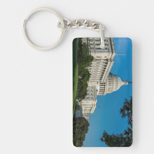 Vue occidentale de bâtiment de capitol (Devant)