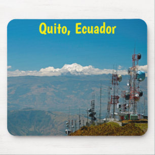 Vulkan Antisana und Masten, Quito, Ecuador Mousepad