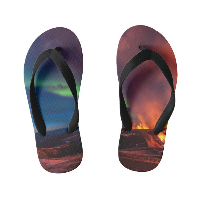 Vulkan in Island und Nordlichter Kinderbadesandalen (Fußbett)
