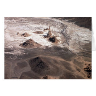 Vulkanische Landschaft und Salz