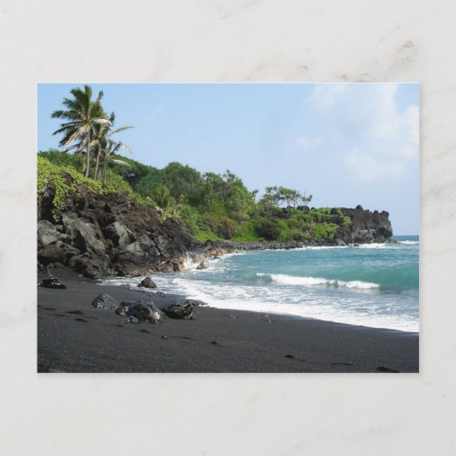 Vulkanischer schwarzer Sandstrand auf der Ansichts Postkarte (Vorderseite)