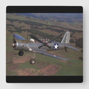 Vultee, BT-13, WWII_Classic Luftfahrt Quadratische Wanduhr