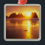 WA, Olympic NP, Shi Shi Beach bei Sonnenuntergang, Ornament Aus Metall<br><div class="desc">WA,  Olympic NP,  Shi Shi Beach bei Sonnenuntergang,  Point of the Arches � Jamie & Judy Wild / DanitaDelimont.com</div>