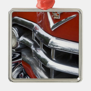WA, Seattle, klassisches amerikanisches Automobil. Silbernes Ornament