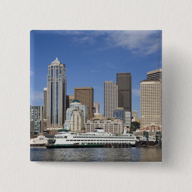 WA, Seattle, Seattle Skyline mit Fähre Button (Vorderseite)