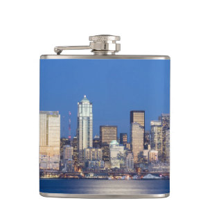 WA, Seattle, Skyline von Seattle und Elliott Bay 3 Flachmann