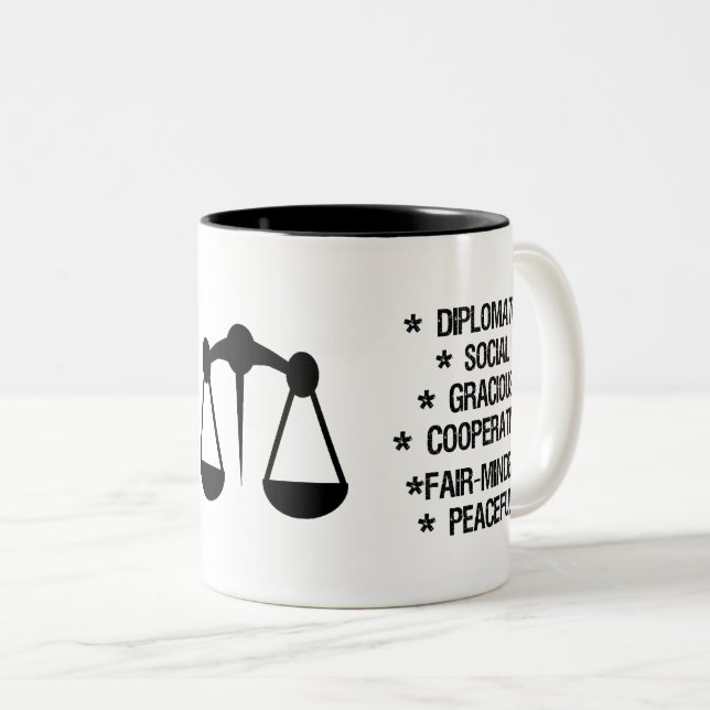 Waage-Tierkreis-Zeichen ("die Skala") Zweifarbige Tasse (VorderseiteRechts)