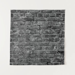waagerechter Teil der Wand aus schwarz gestrichene Wandteppich