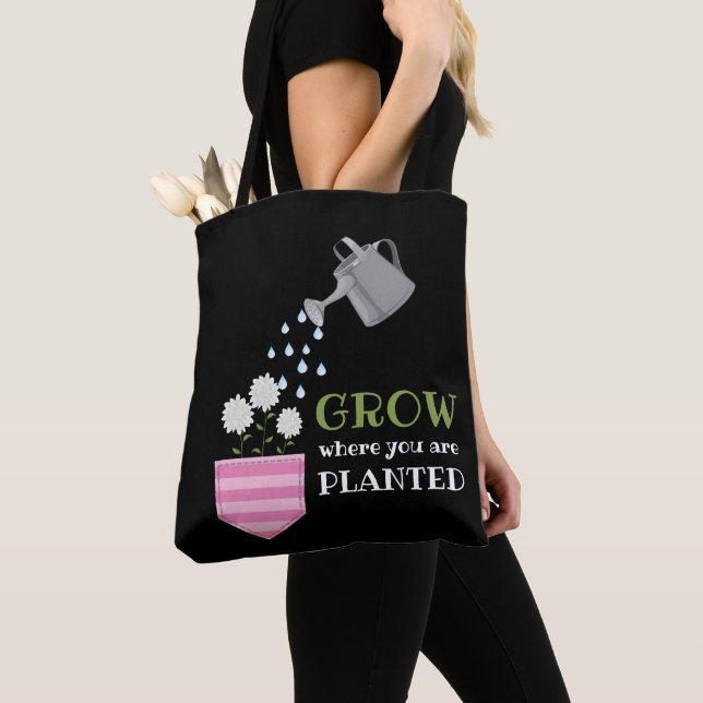 Wachsen, wo man Tascheninspektion gepflanzt wird Tasche (Von Nahem)