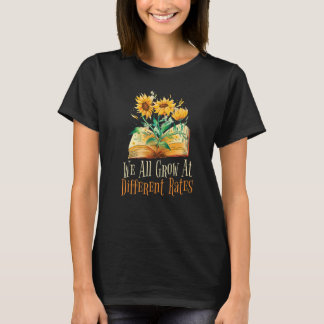 Wachstumsdenken, die wir alle mit unterschiedliche T-Shirt