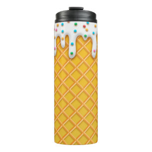 Waffelkone aus Eiscreme mit Sprinklen Thermosbecher