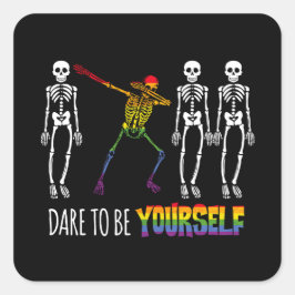 Wage, du selbst Halloween Dabbing Skelett zu sein Quadratischer Aufkleber
