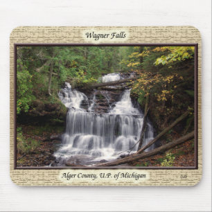 Wagner Falls gerahmt Mousepad