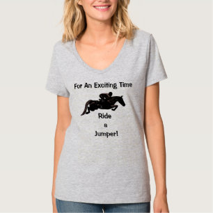 Während einer aufregenden Zeit! Reiten Sie einen T-Shirt