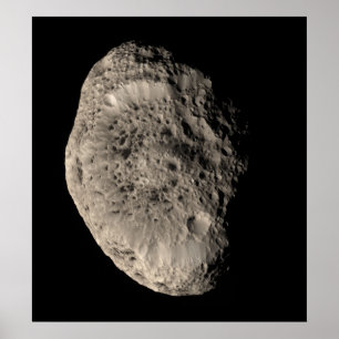 Wahres Farbmosaik des Saturnmonds Hyperion Poster