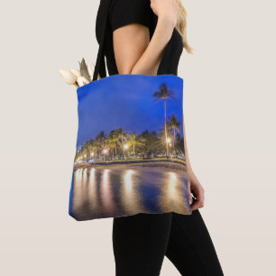 Waikiki-Stadt in der Dämmerung Tasche