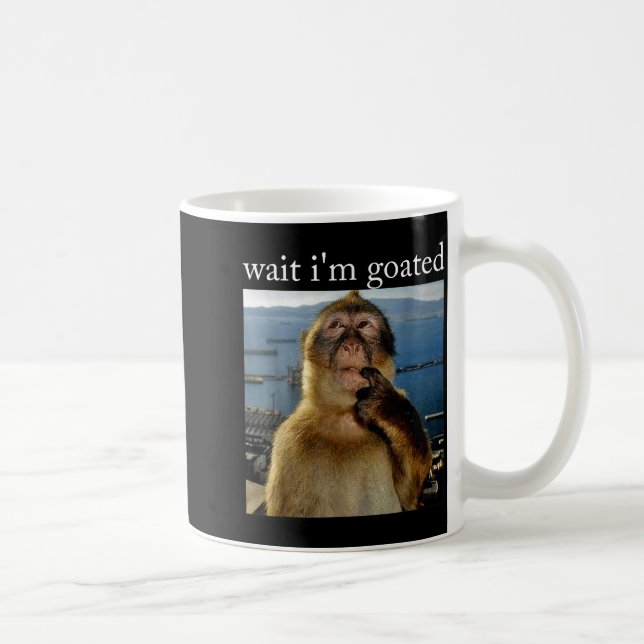 Wait I'm Goated Funny Thinking Monkey Meme Brainro Kaffeetasse (Rechts)