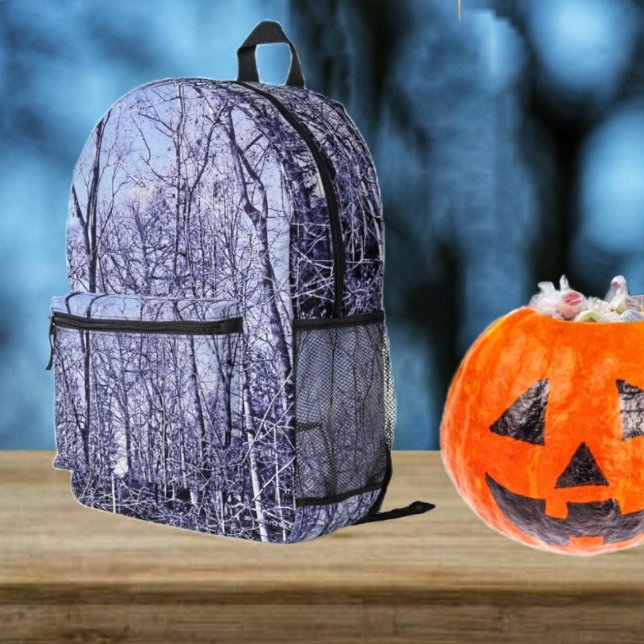 Wald in Twilight Bedruckter Rucksack (This backpack will blend in just fine, with the Halloween season!
)