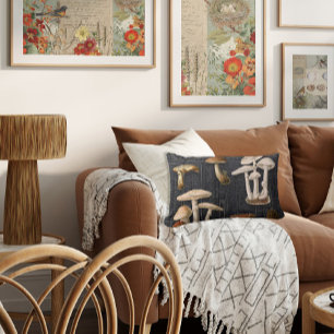 Wald Pilze Hütte Schwarzes Vintages Ephemere Lendenkissen