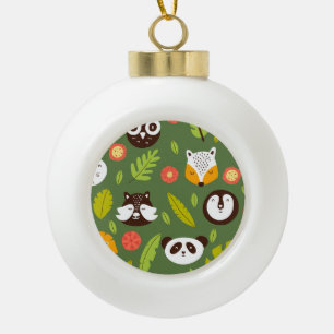 Waldbewohner: skandinavisches Kindermuster. Keramik Kugel-Ornament