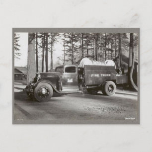 Waldbrandbekämpfungsausrüstung: Feuerwehrfahrzeuge Postkarte