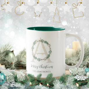 Waldgrüner Kranz Monogramm Weihnachtsinitiale Kaffeetasse