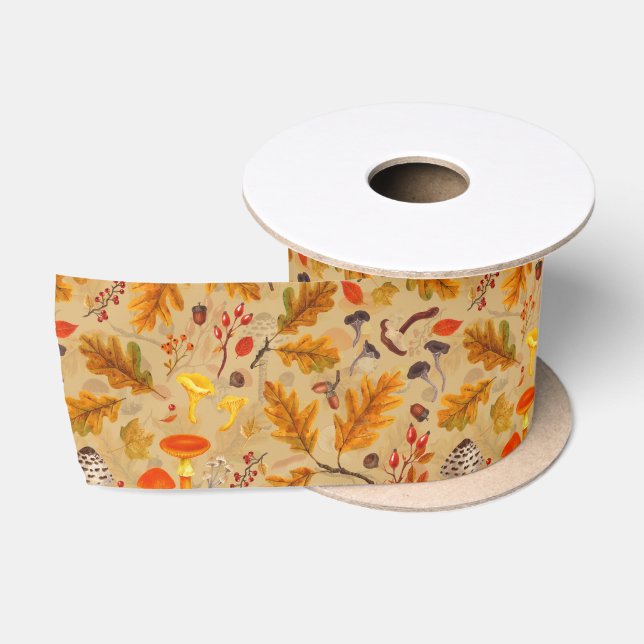 Waldpilze und Herbstflora auf Ocker Satinband (Spule)