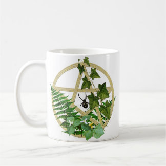 Waldspinne eingeschlossen kaffeetasse