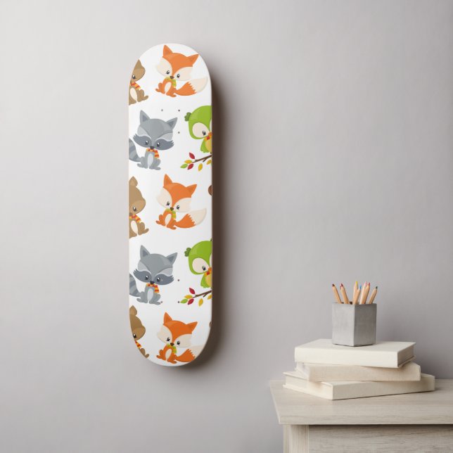 Waldtiere, Waldtiere, Falltiere Skateboard (Wandkunst)