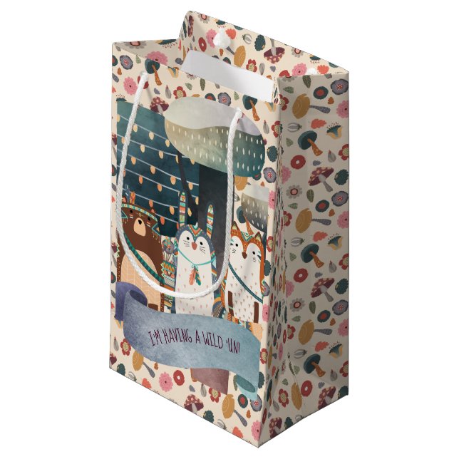 Waldtiere - Wild ein Stamm - individuell anpassbar Kleine Geschenktüte (Vorderseite Schrägansicht)