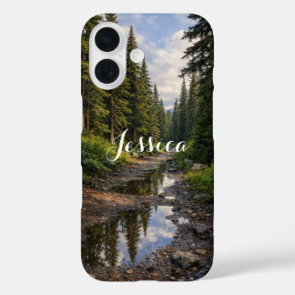 Waldweg Landschaft nach Regen personalisiert iPhone 16 Hülle
