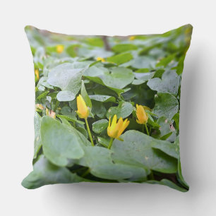 Waldwildblumen – Botanische Naturfotografie Kissen